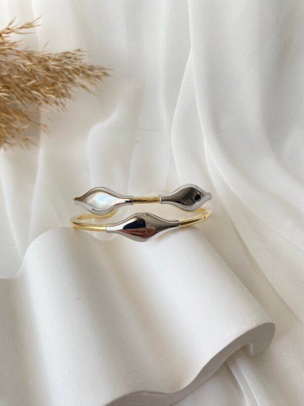 Çift Renk Mekik Detaylı Kelepçe - 1