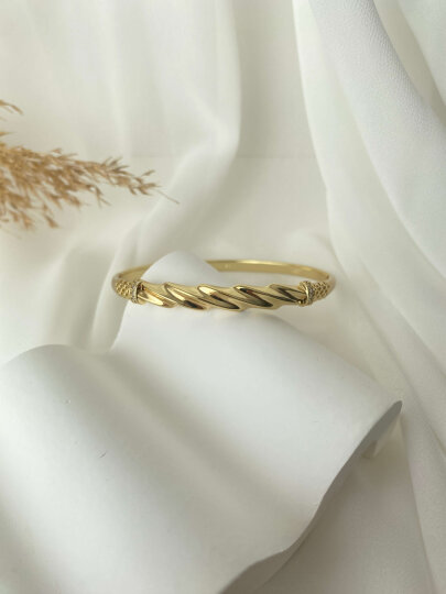 Dalgalı ve Taşlı Kelepçe - Gold