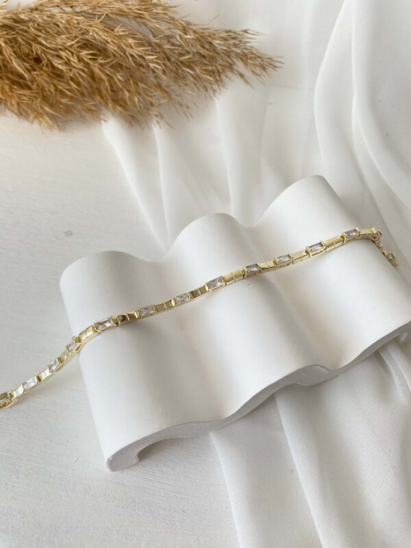 Dikdörtgen Taş Detaylı Ezme Bileklik - 1