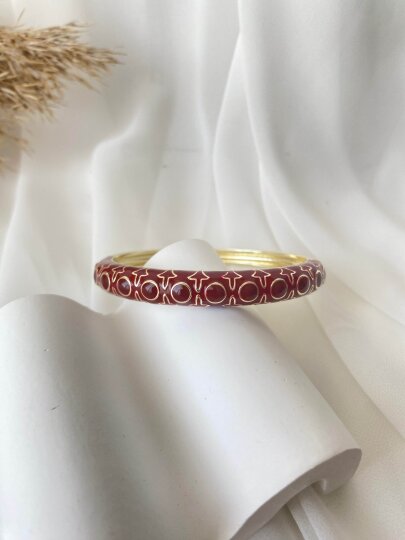 Geometrik Detaylı Kelepçe- Bordo