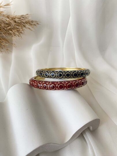 Geometrik Detaylı Kelepçe- Siyah - 4