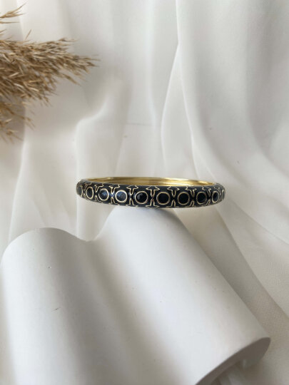 Geometrik Detaylı Kelepçe- Siyah - 2