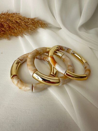 Kemik Detaylı Bileklik - Krem-Gold