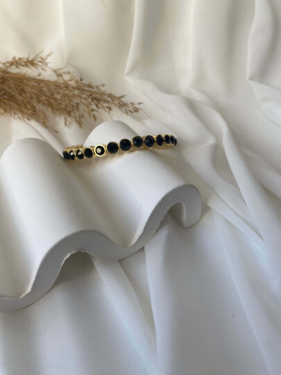 Lastikli Siyah Taşlı Bileklik-Gold - 2