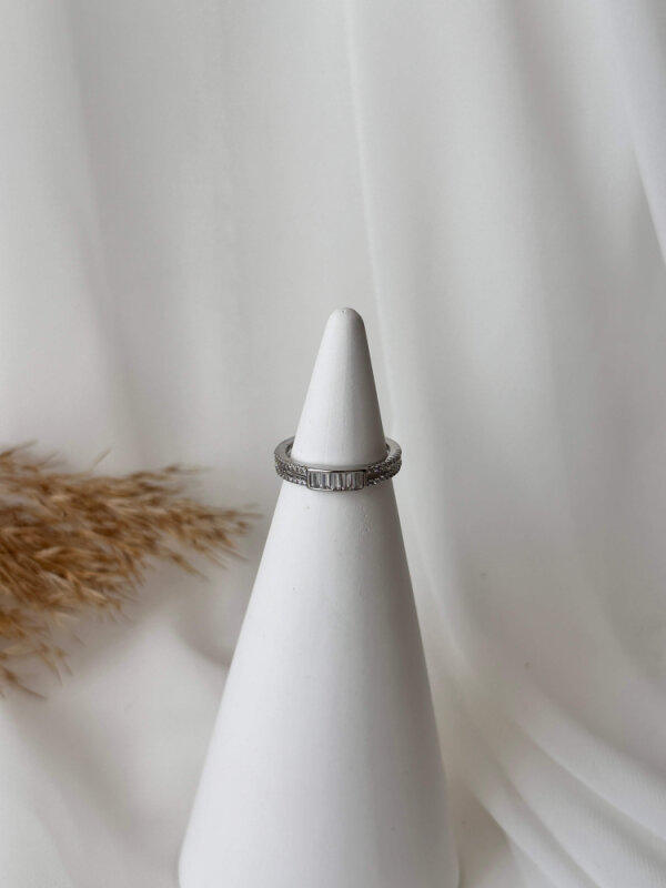 Ortası Baget Taşlı Orta Boy Yüzük - Gümüş - 1