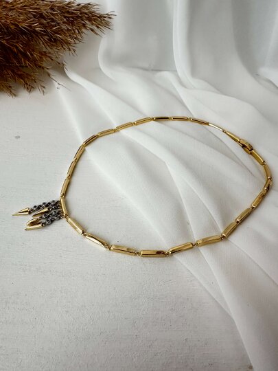 Ortası Taş Sallantılı Choker Kolye - 2