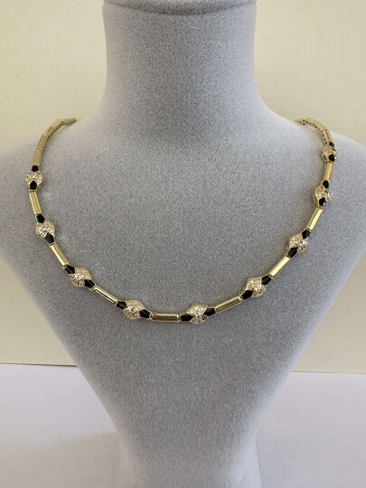 Özel Seri Geometrik Desenli Siyah - Gold Kolye  - 2