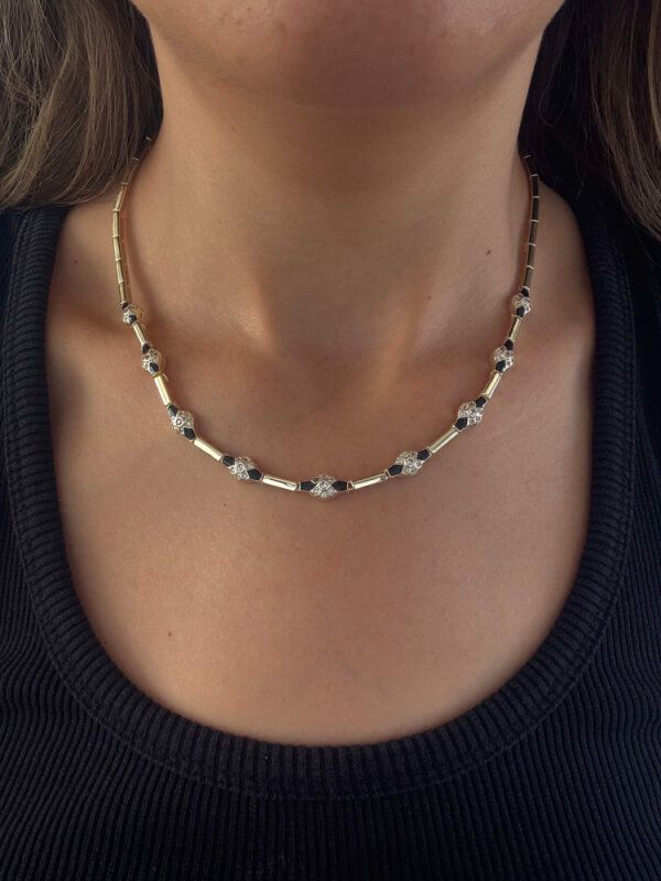 Özel Seri Geometrik Desenli Siyah - Gold Kolye  - 3