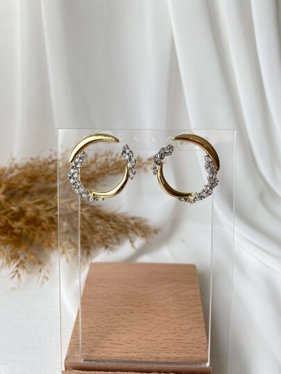 Özel Seri Taş Detaylı Yuvarlak Küpe - Gold Renk 