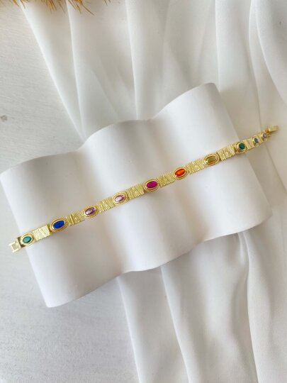 Renkli Oval Taşlı Bileklik