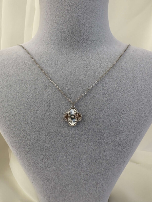 Tekli Yonca Kolye - Gümüş Renk - 2