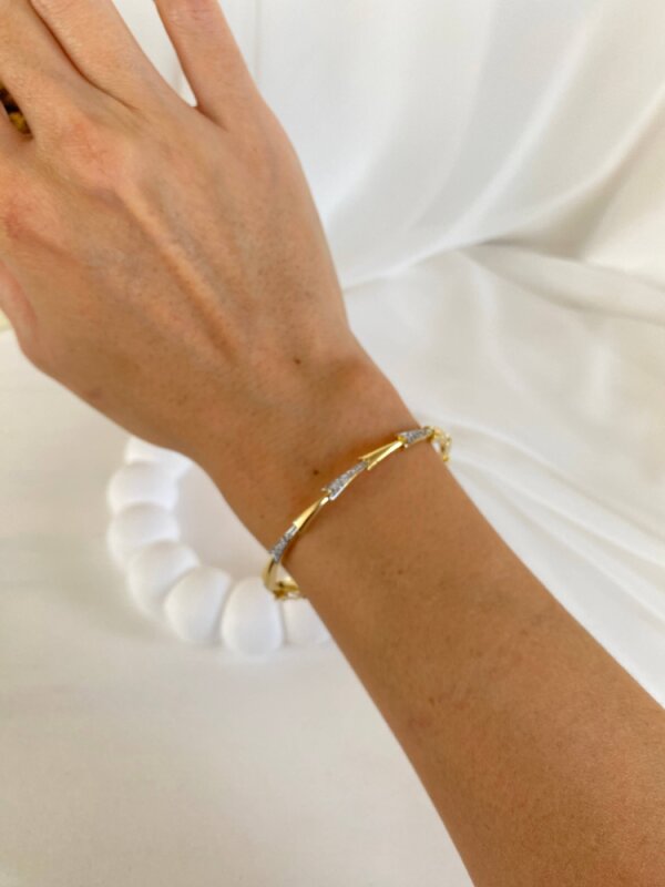 Üzeri Ok Desenli Taşlı Kelepçe - 2