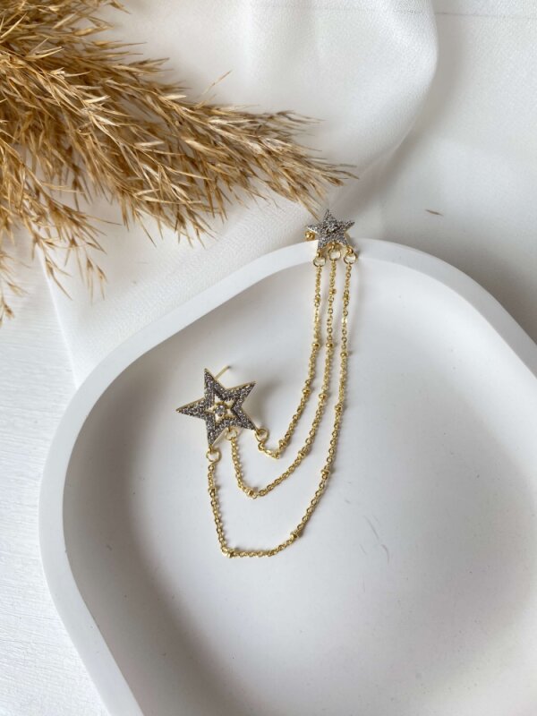 Yıldızlı Zincirli Kıkırdak Detaylı Küpe  - 2